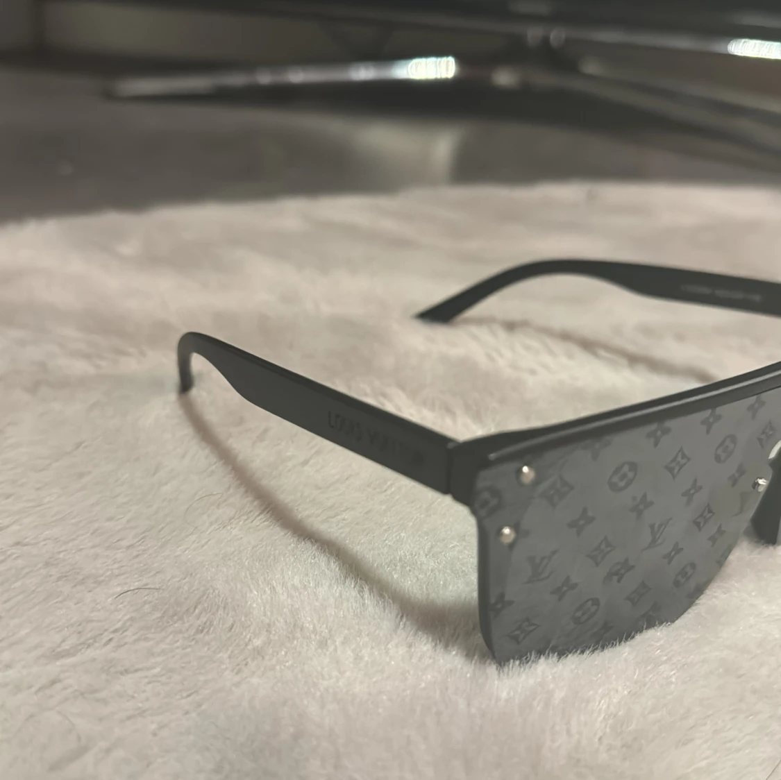 Äkta Lv glasögon pris kan diskuteras. - 91