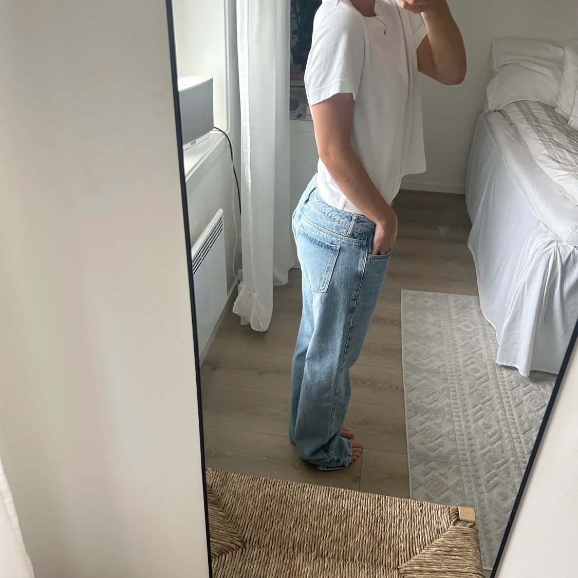 Zara jeans, raka med låg midja  - 91