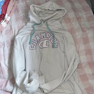 Hoodie  - Använt typ 2 gånger  