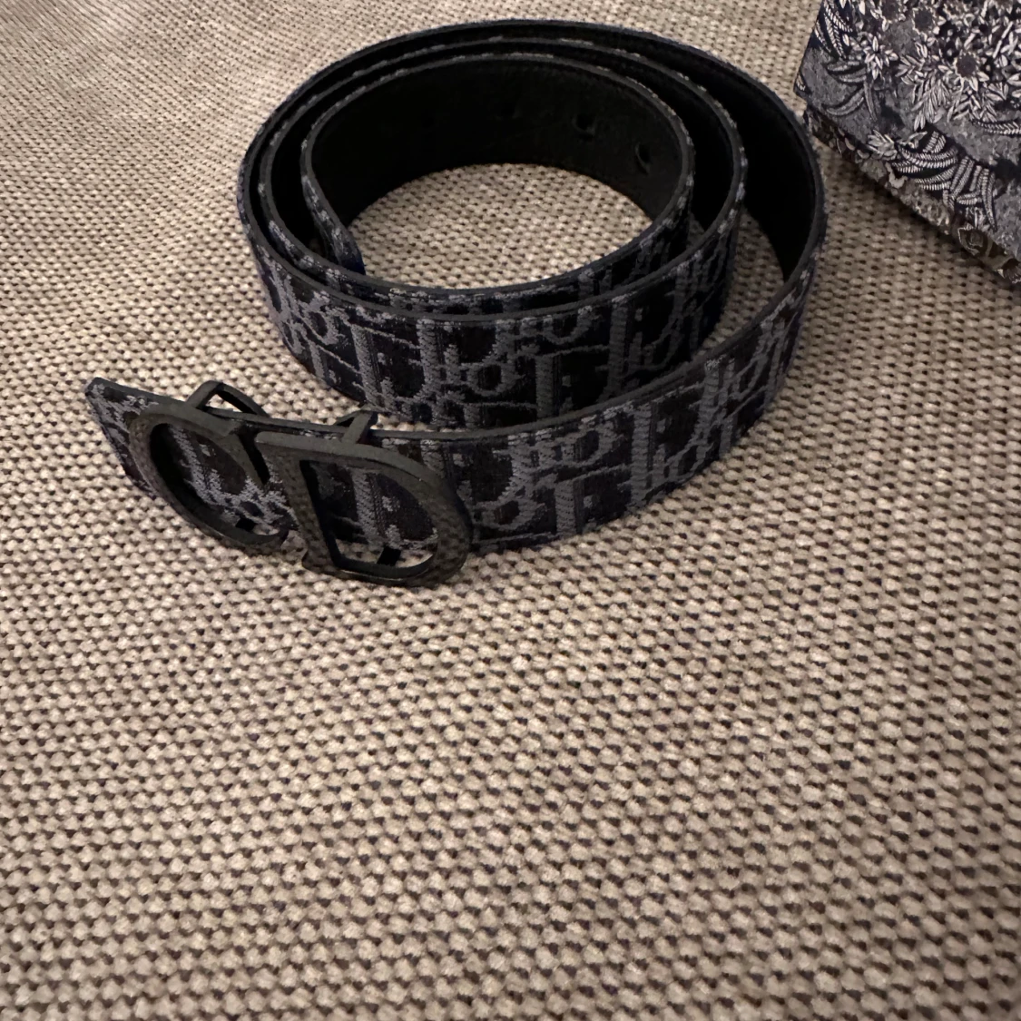 Christian Dior bölte - 90