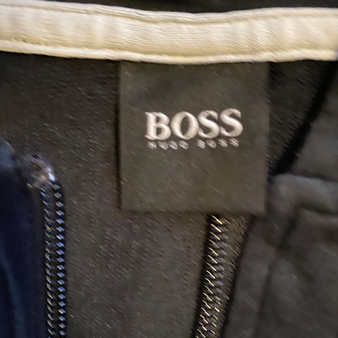 Hugo boss hoodie i bra skick säljs  - 91