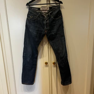 Jacob Cohen jeans - Trendigaste jeansen just nu. (straight leg).