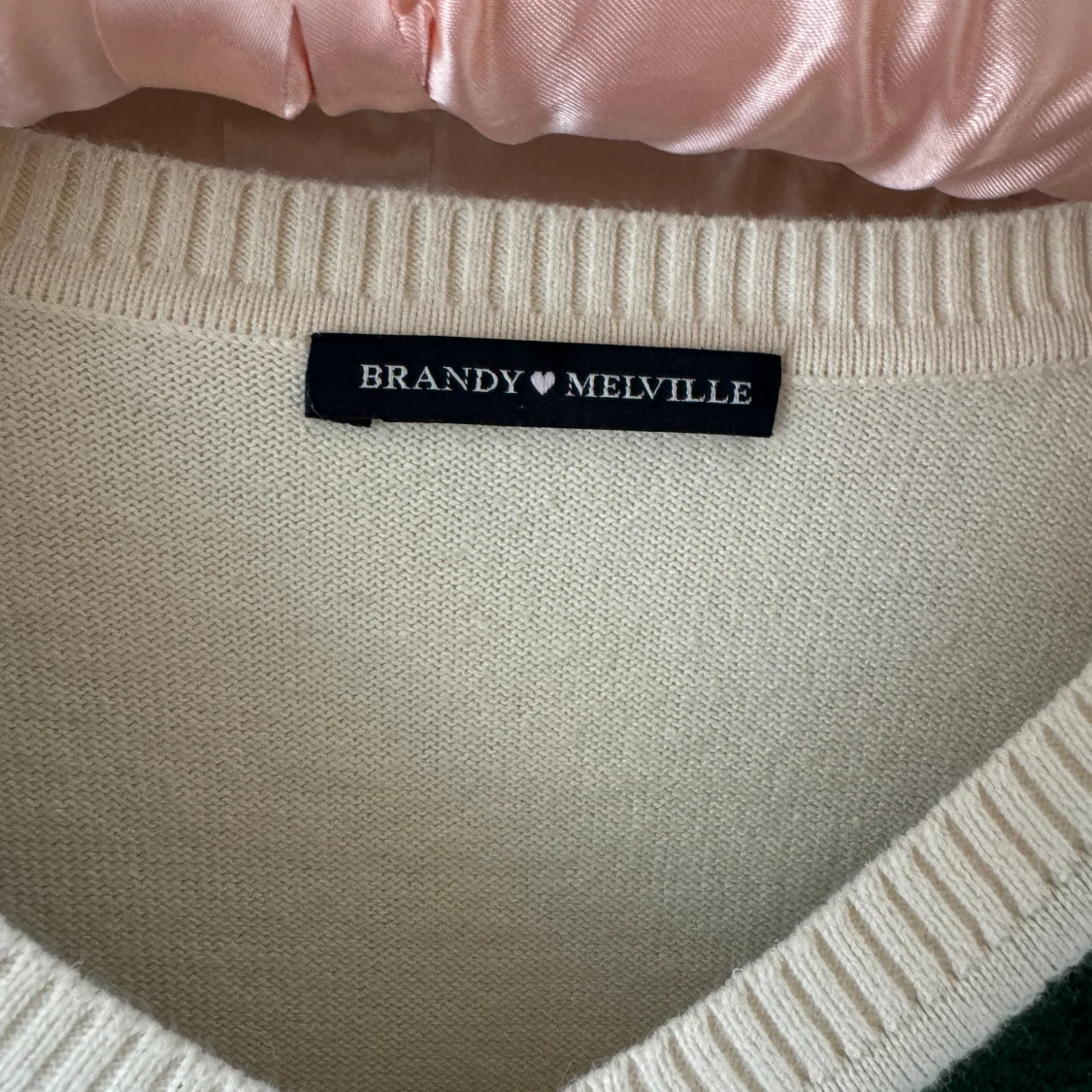 Brandy Melville pullover - 91