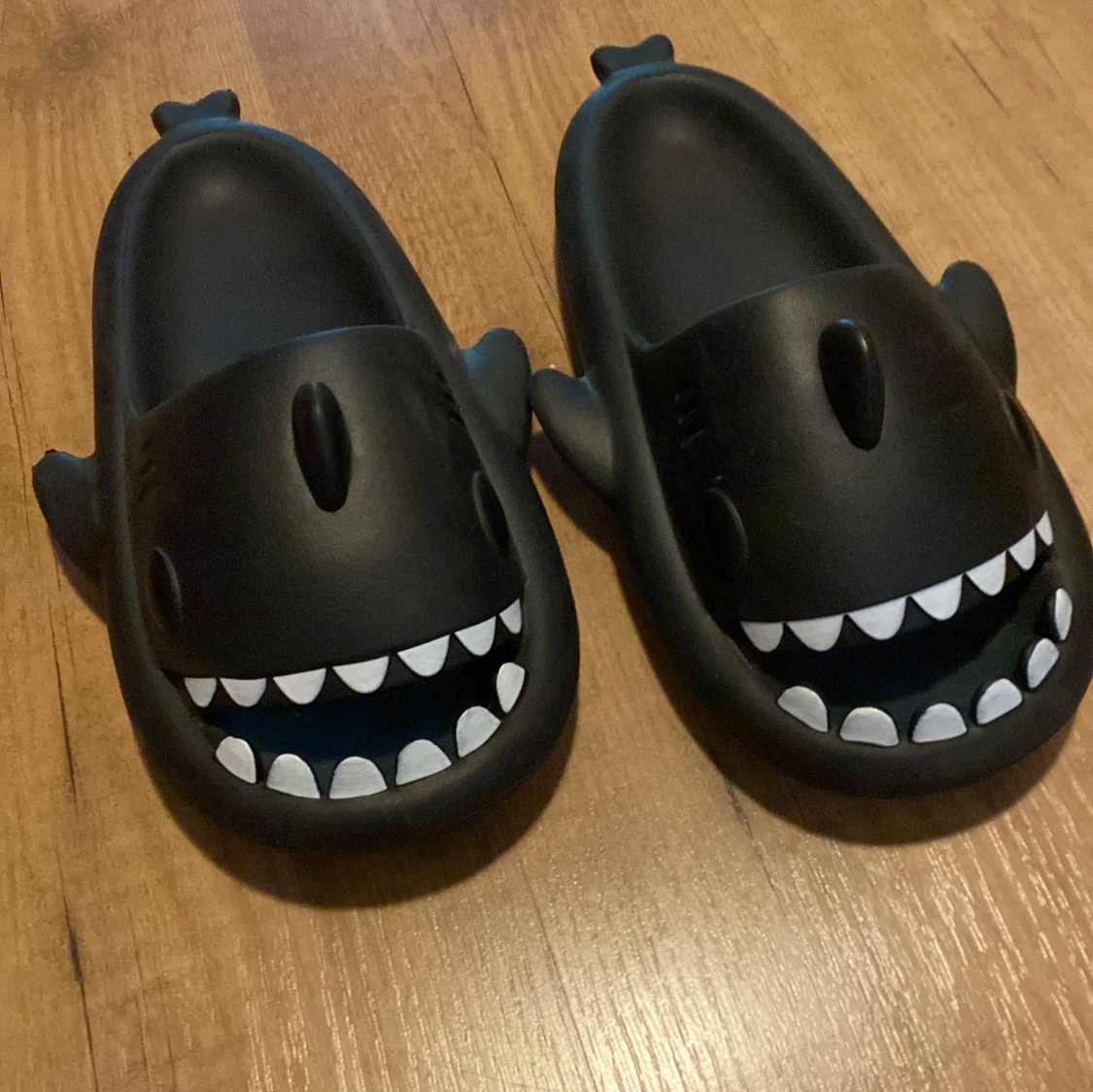 Sharky slides