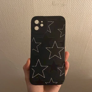 Mobilskal - Mobilskal från SHEIN som ej kommer till användning.  (IPhone 11)