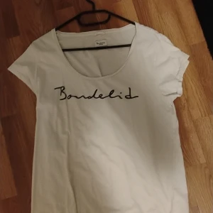 Bondelid tunika storlek L - Vit fint tunika från bondelid storlek medium/l