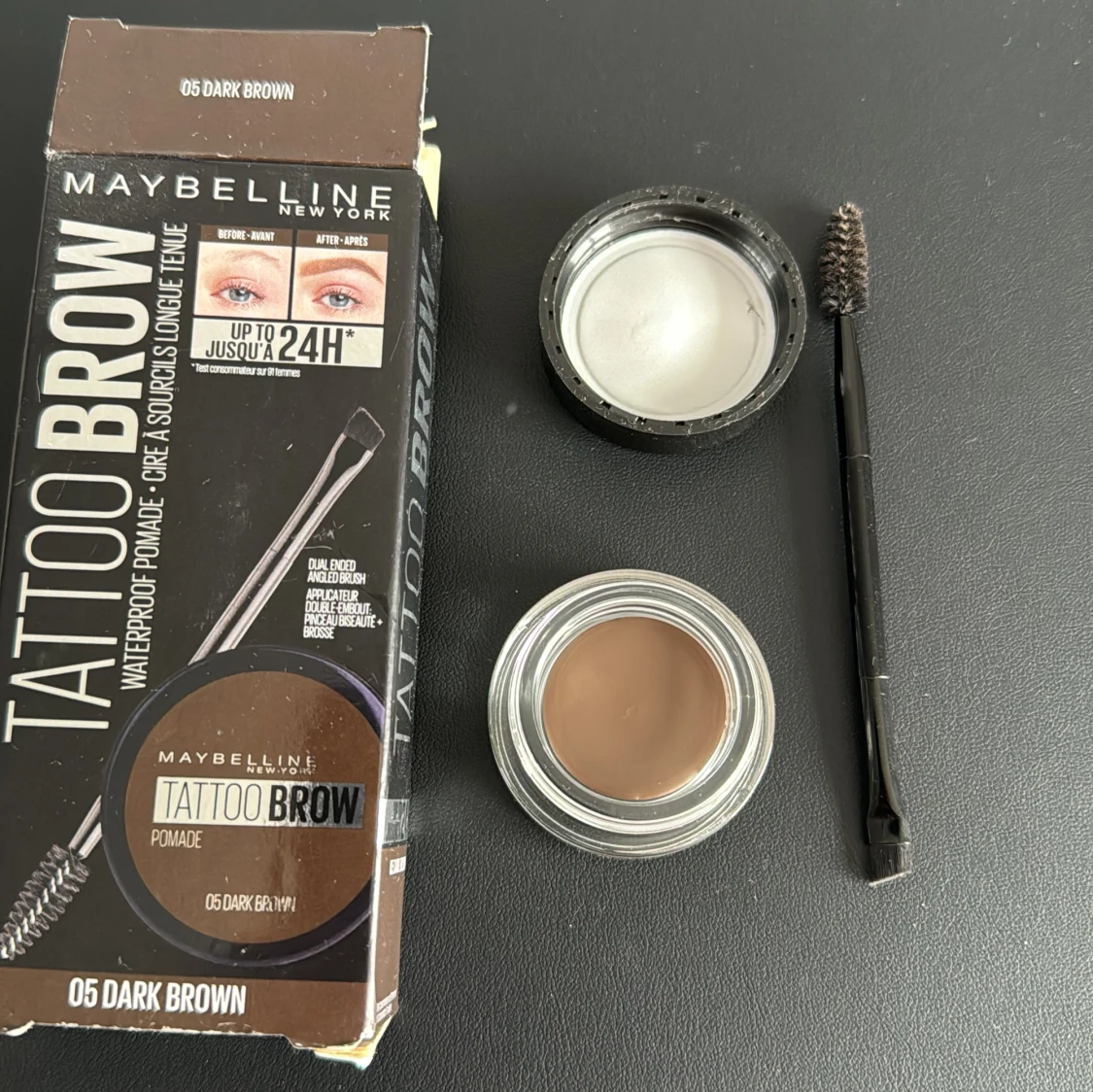 Ögonbryns färg  - 90