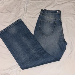 Hope loose fit jeans - Oanvända pga fel storlek! 