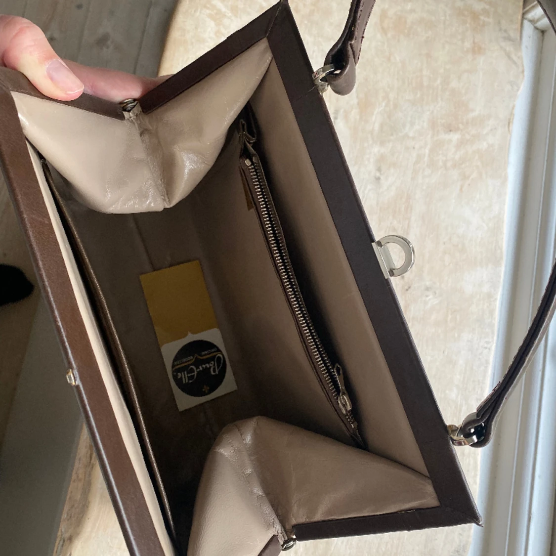 Handväska Pour Elle i skinn - 91