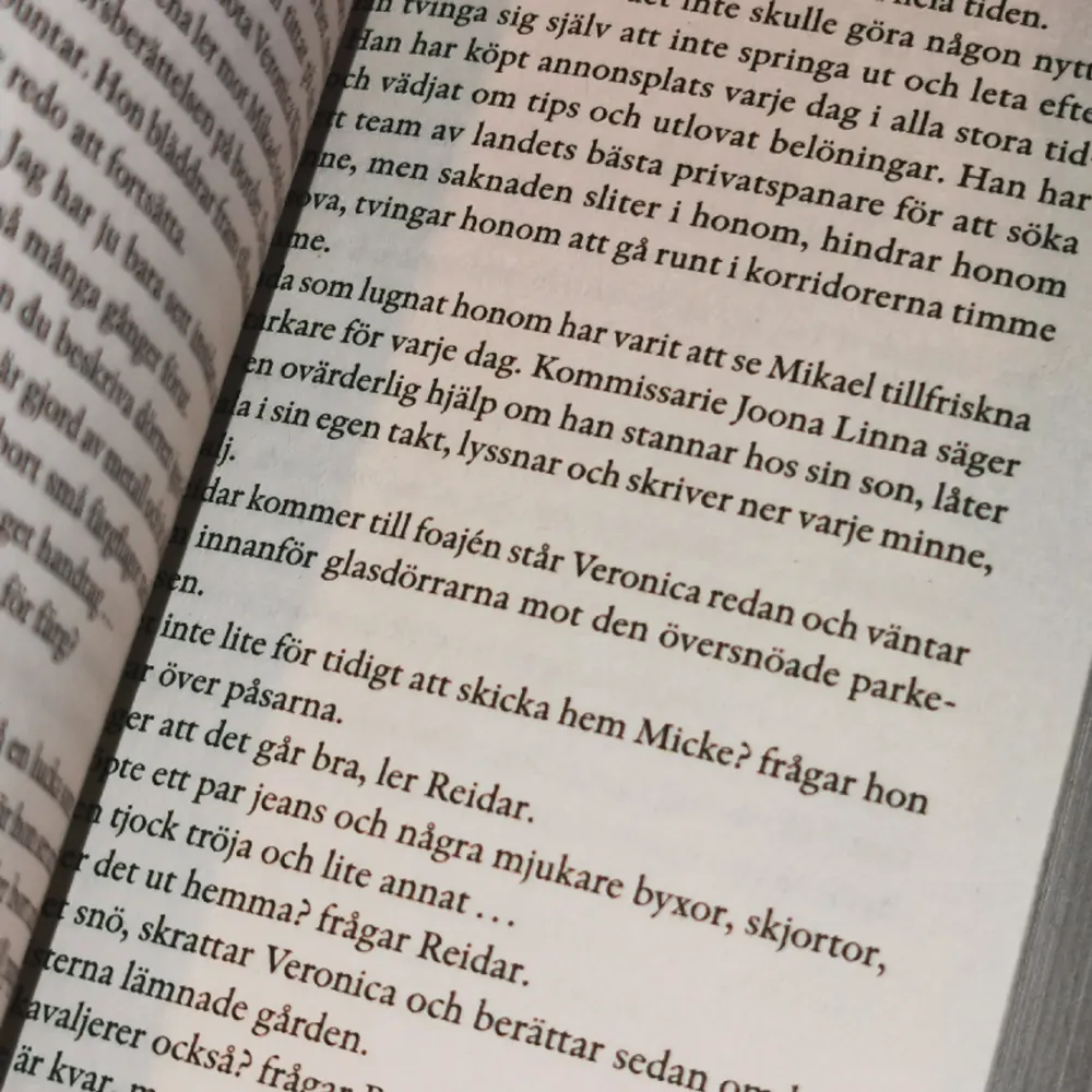 Aldrig läst eftersom jag tappat intresset för svenska böcker men hört att den är bra 🥰 i oanvänt skick 💗. Övrigt.