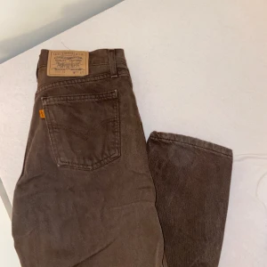 Levis jeans  - Bra skick. W29 L32. Passar mig i längden som är 172cm. 