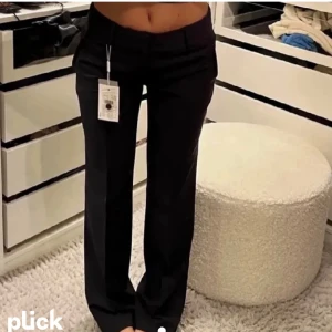 Lindex kostymbyxor - Lindex kostymbyxor i modellen Fiona, så snygga och knappt använda! Nypris 600