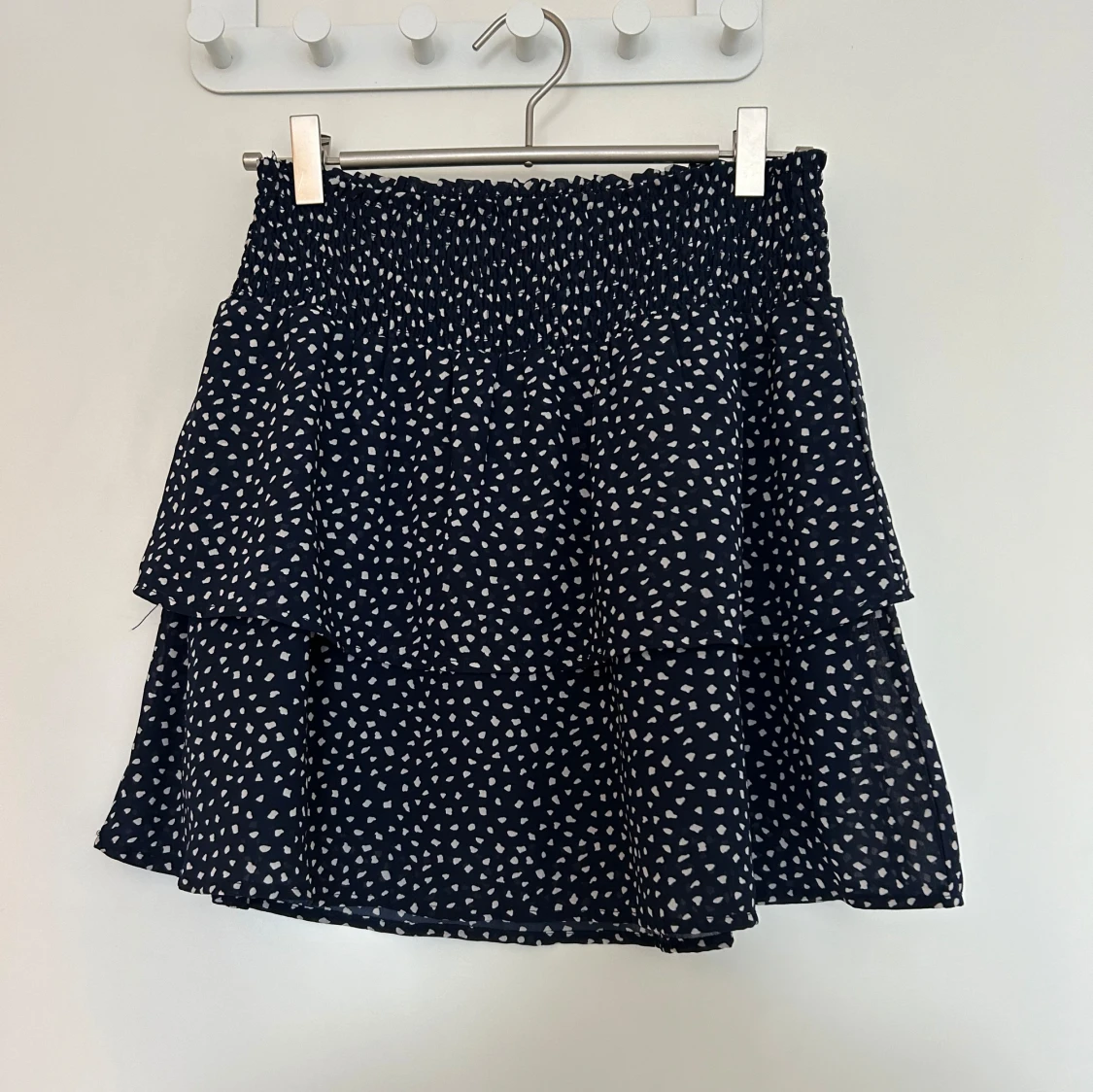 Prickig volang kjol Vero Moda  - 92