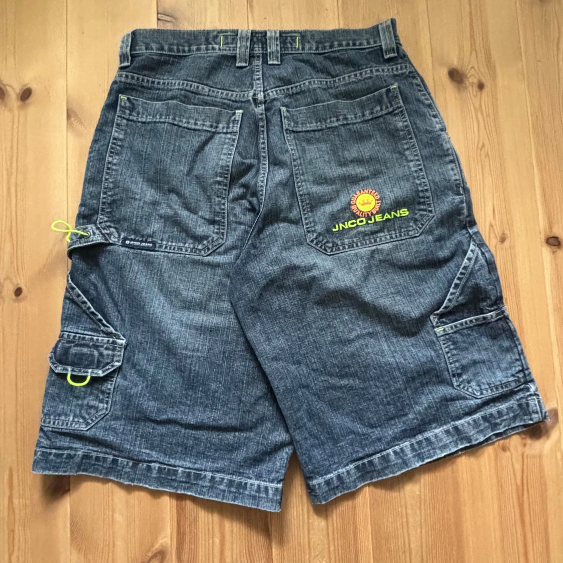 Jnco jorts
