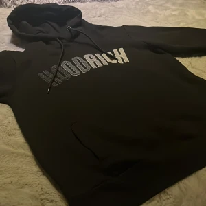 Hoodrich svart hoodie - Hoodrich hoodie, svart storlek S, inga skador eller problem!