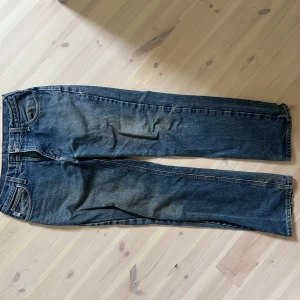 Carhartt - Normalt slitage, inga hål