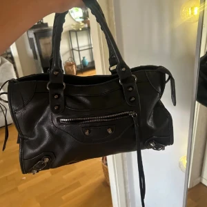 Super fin väska  - Nästan aldrig använd💞