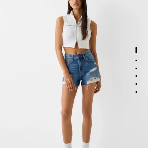 Jeans shorts - Nya jeansshorts från bershka prislappen kvar