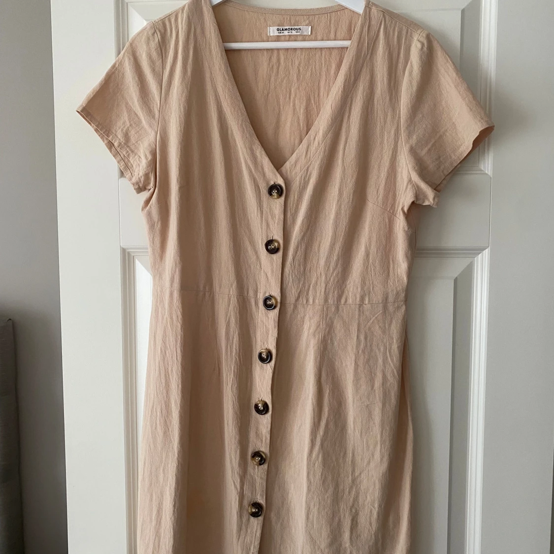 Beige söt klänning 