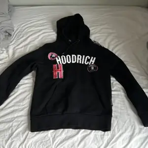 En Hoodrich hoodie i storlek M som ny Pris kan diskuteras 
