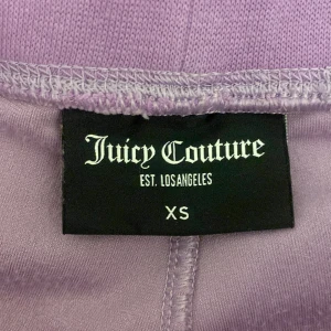  Juicy contor -  Väldigt fint skick och är typ använt en gång