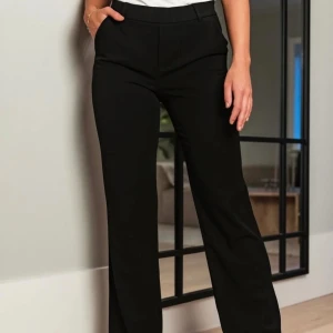 Veromoda Kostymbyxor - Vmzamira kostymbyxor ⭐️ Superfina i bra skick 🫶🏼