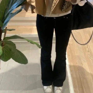 Lågmidjade jeans  - Super snygga lågmidjade jeans💞