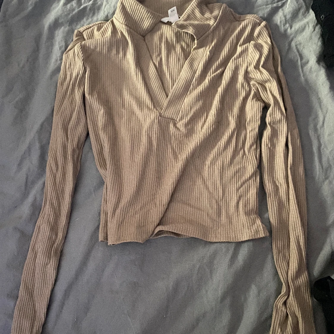 Beige blus