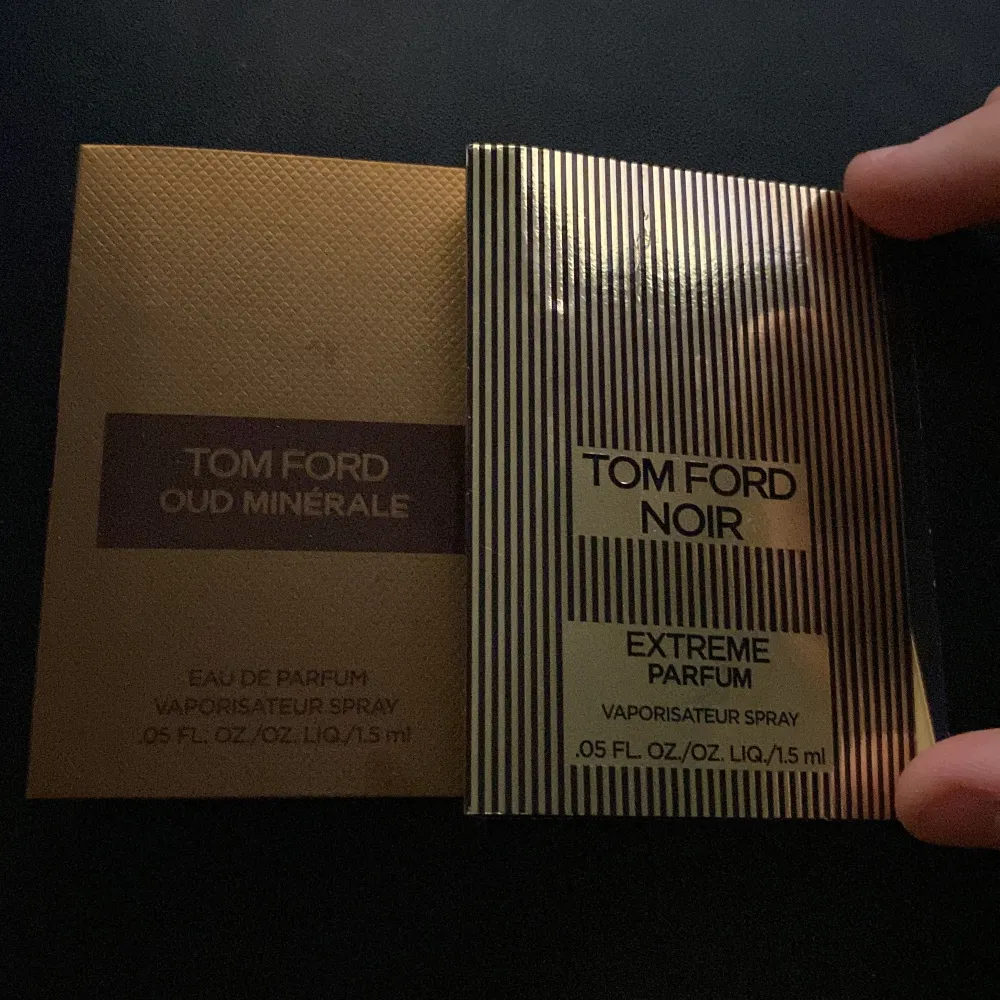 1,5 ml av Tom Ford Oad Minerale och Tom Ford Noir Extreme Parfume. Säljs styck vis. Övrigt.