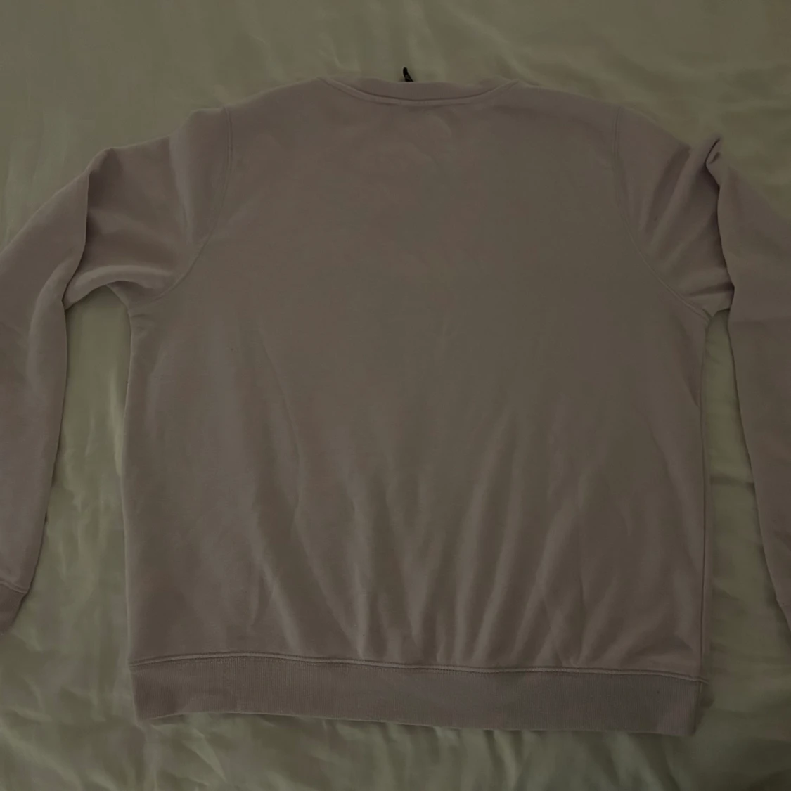 Väldigt mjuk crewneck  - 90