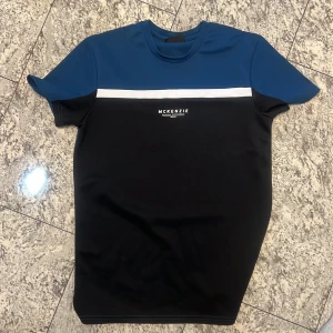 Mckenzie t shirt  - Mckenzie t shirt från jd sport ordinarie pris 199 kr storlek s sälja för 99 kr oanvönd