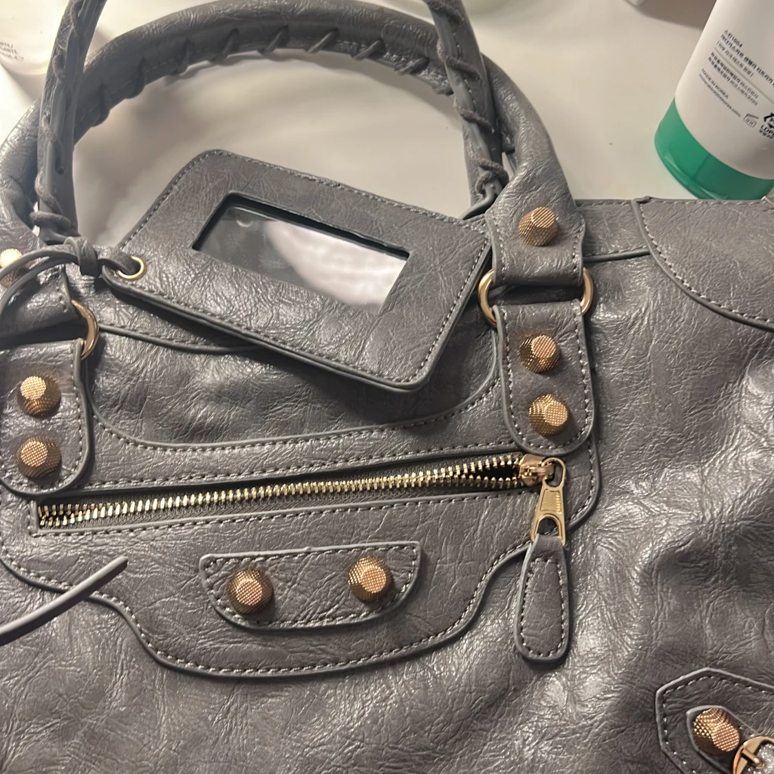 balenaciga inspirerande väska  - 90