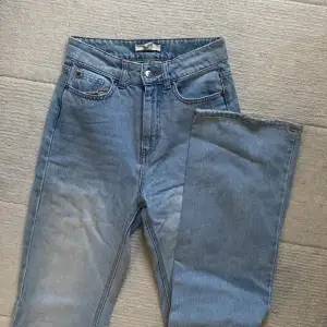 Flared jeans från hm 💘