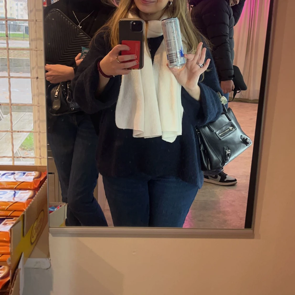 Slutsåld stickad tröja - 91