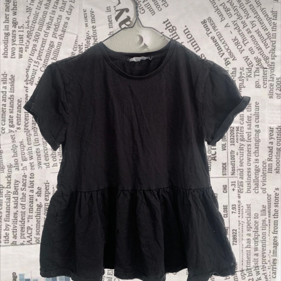 Söt tshirt utsvängd tshirt peplumtopp 