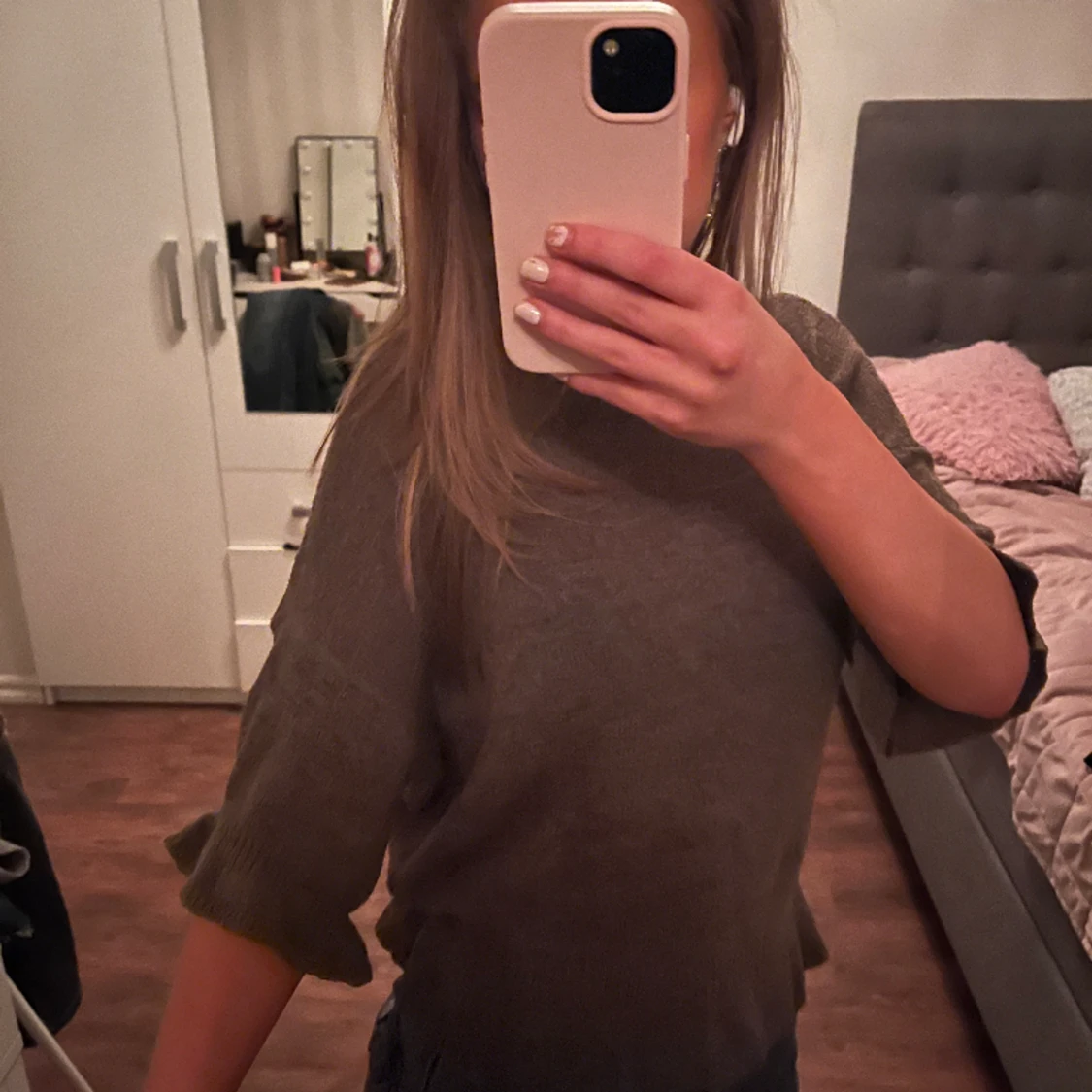 Tröja med volanger - 90