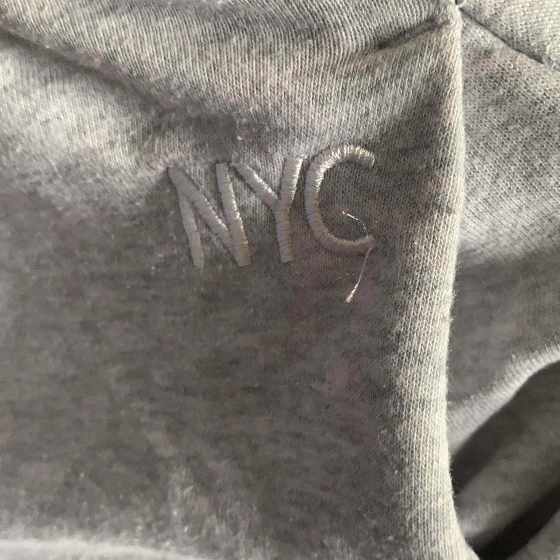 Basic gråa mjukisar - 91