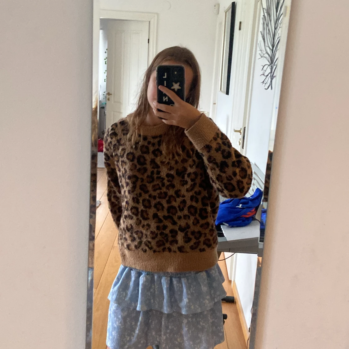 Leopardmönstrad tröja