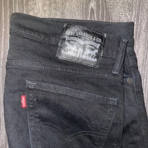 LEVIS JEANS 511 - Bra skick levis jeans för endast 200 kr, skriv för minsta fundering