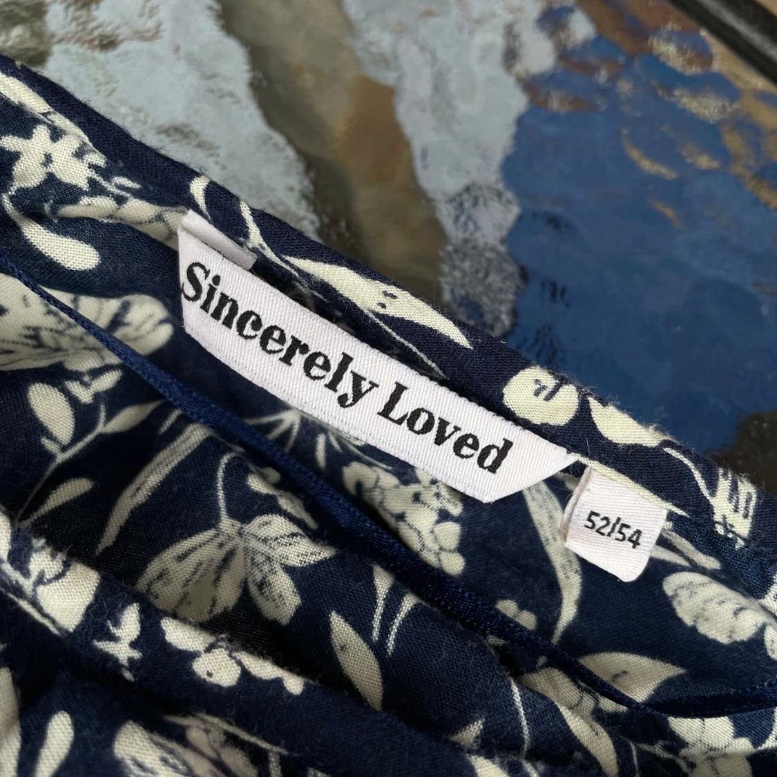 Fin blus från Sincerely Loved. Strl 52/54 - 90