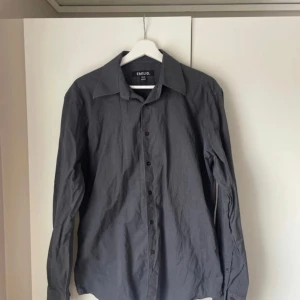 Emilio skjorta - Skjorta i bra skick!