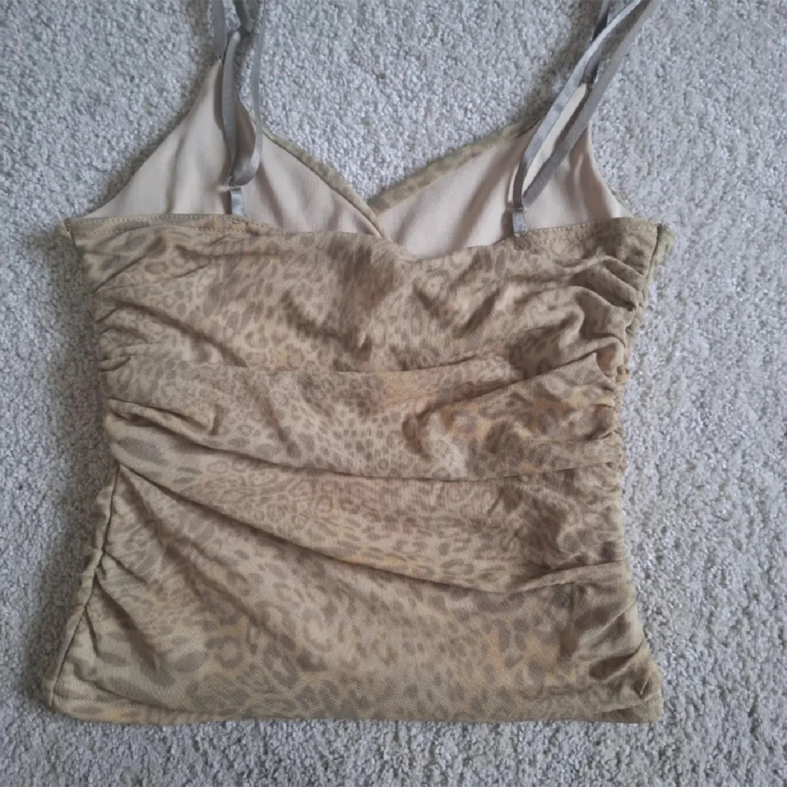 Leopardmönstrad linnetopp - 92