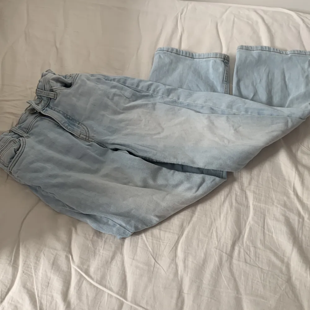 140 jeans bra skick stretch i midian . Jeans & Byxor.