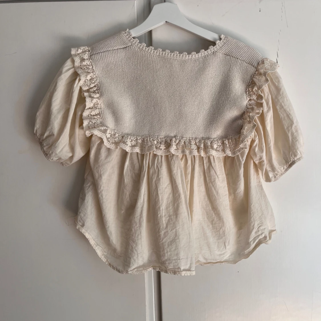 Vit top från zara  - 91