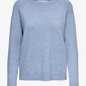 Stickad tröja  - Ljusblå stickad tröja den only (ser mörkare ut på bilden)