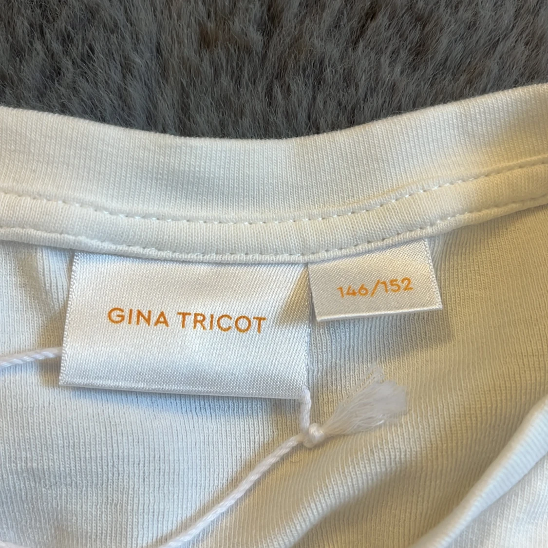 Vit långärmad  - 90