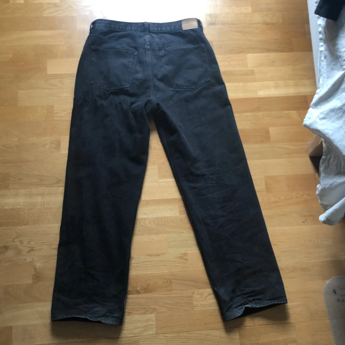 Galaxy loose straight jeans Weekday - 90