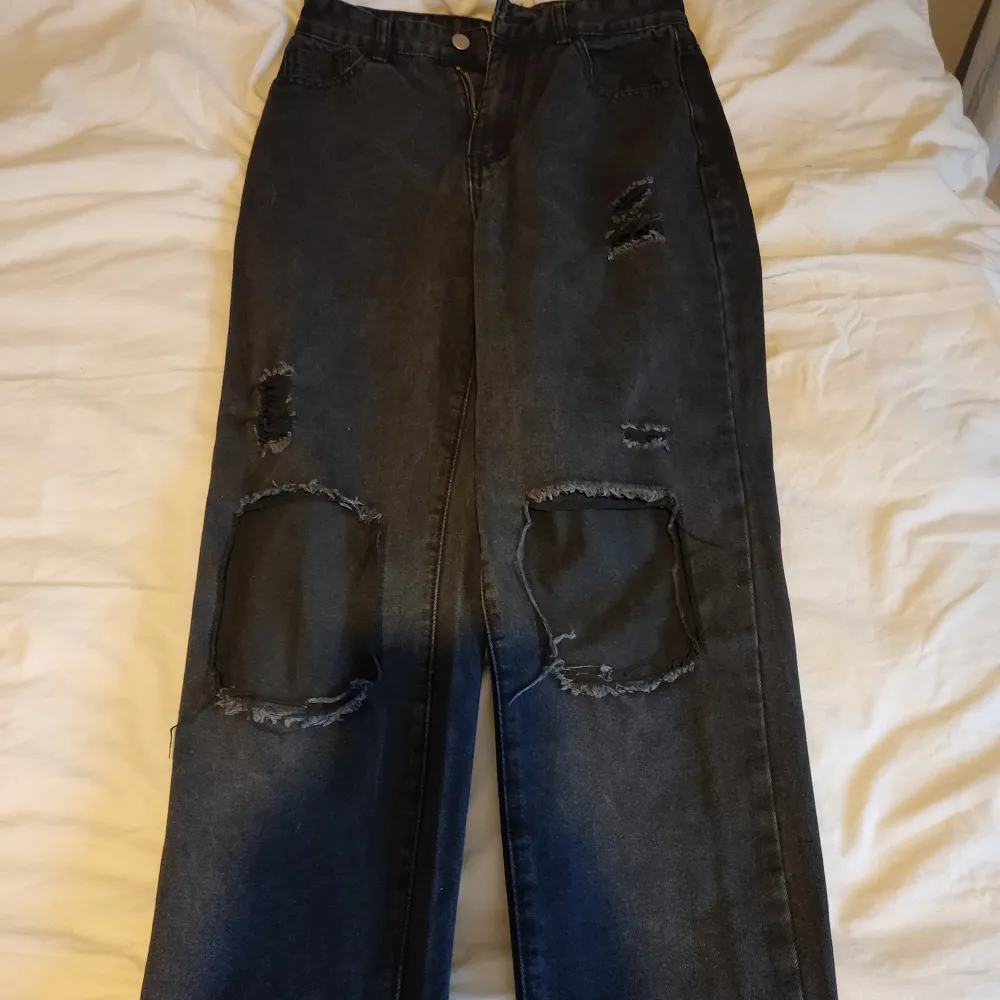 Det är använda ett fåtalet gånger, inte så långa i benen . Jeans & Byxor.