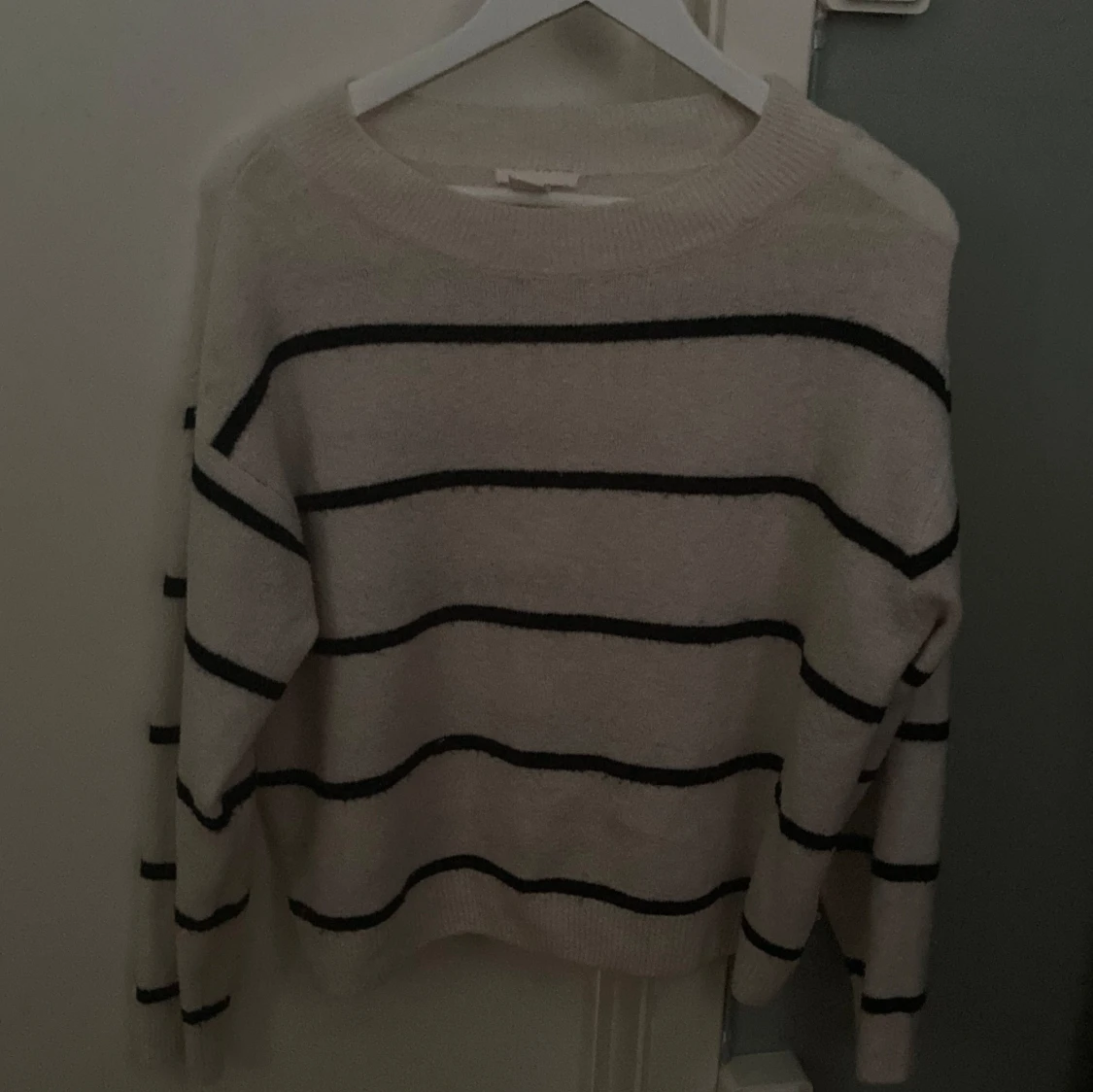 Stickad randig tröja  - 90