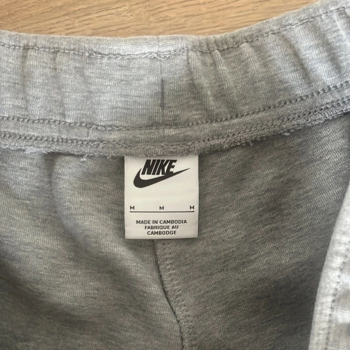 Nike tech shorts M - 90